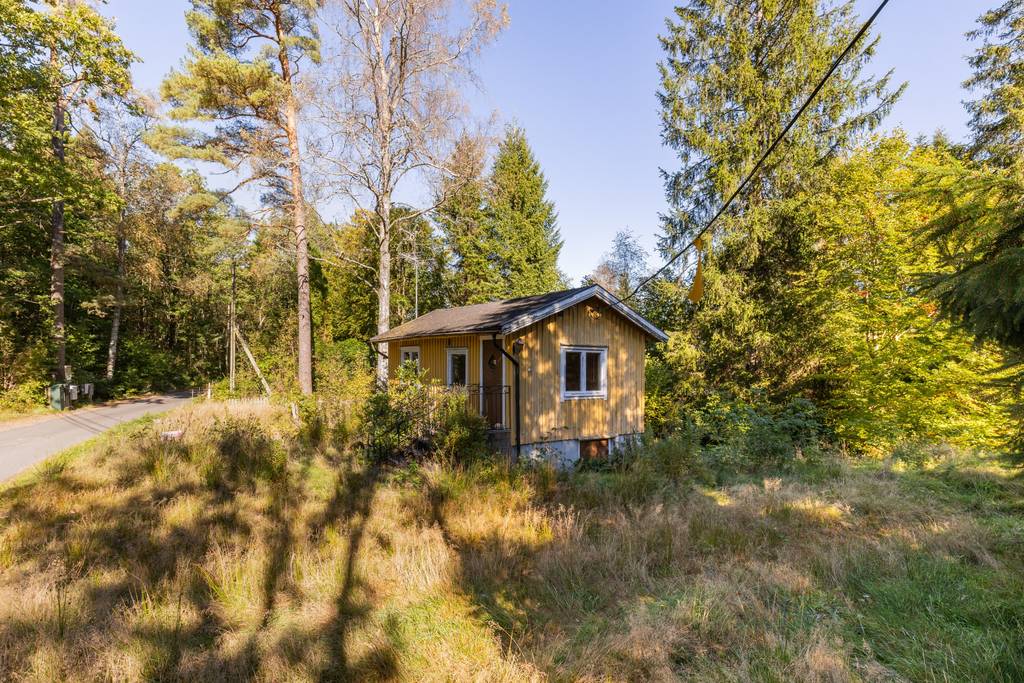 Bergums furåsväg 8, Olofstorp