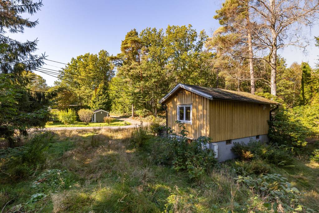 Bergums furåsväg 8, Olofstorp